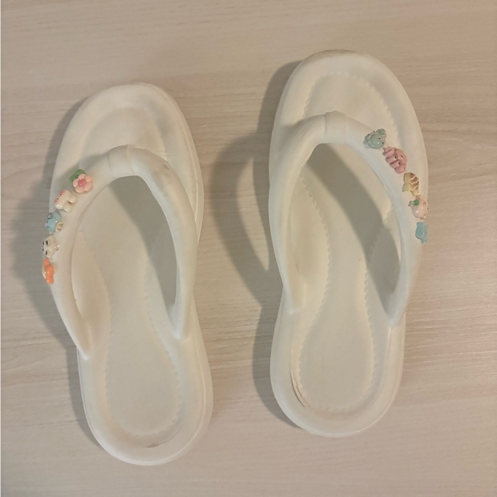 White Beaded Jelly Flip Flop Sandals